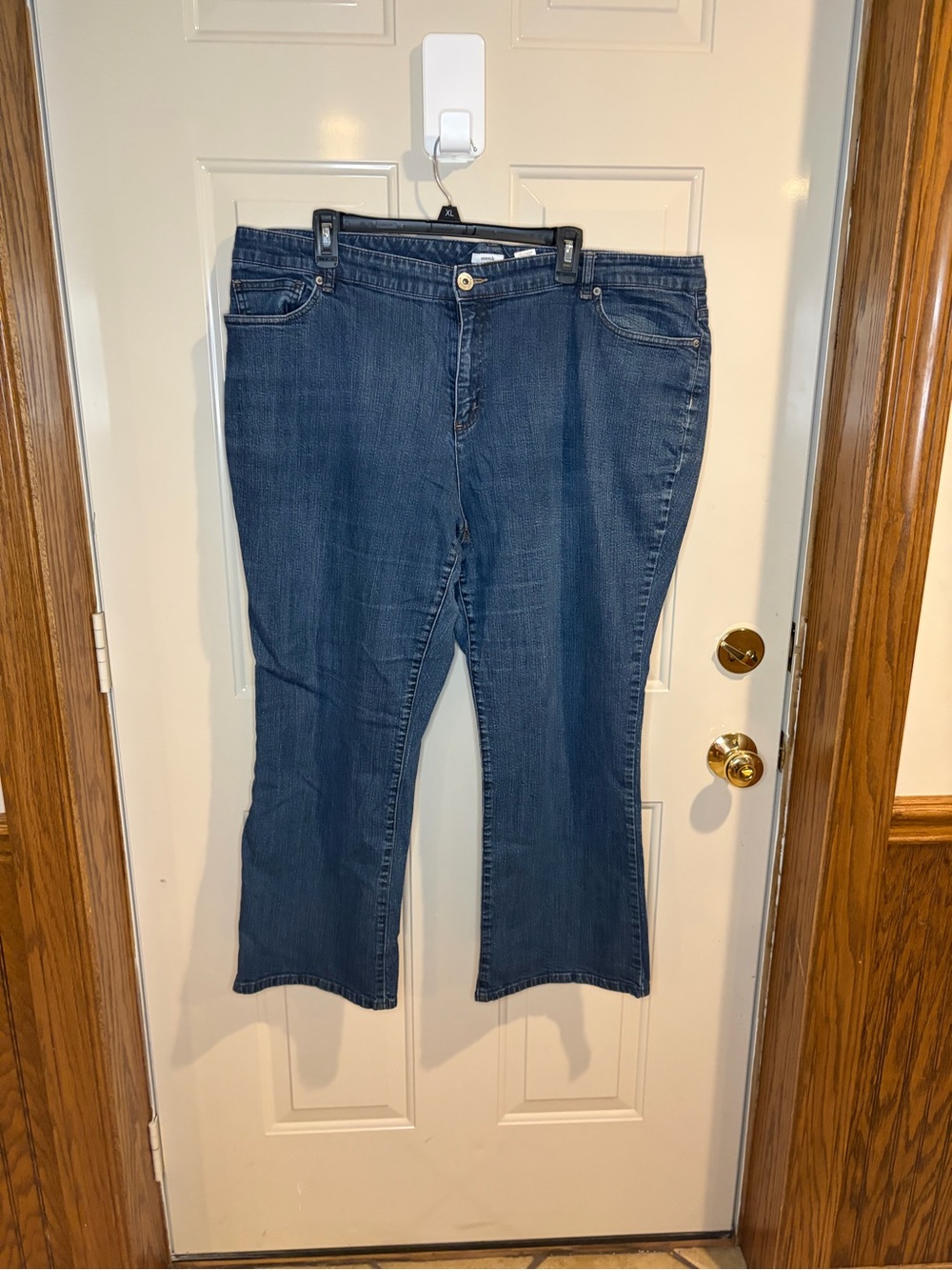 Liz & Co Woman Stretch Bootcut Jeans Size 22W